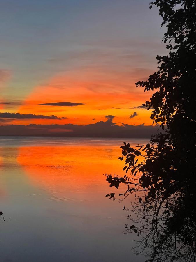 White Bada Guesthouse Siquijor Luaran gambar