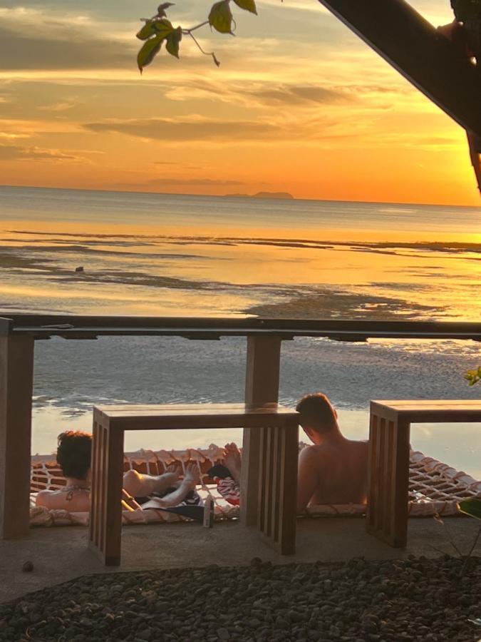 White Bada Guesthouse Siquijor Luaran gambar